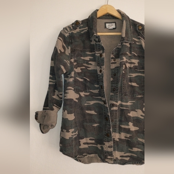 Grunge 90s 60's Vintage Retro Feel Camouflage Jacket Size Medium - Picture 2 of 5